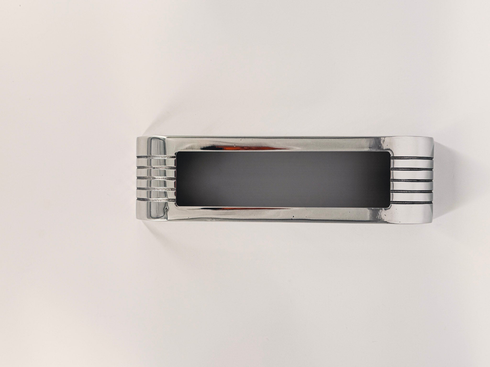 Studio Seconds Retro Cast