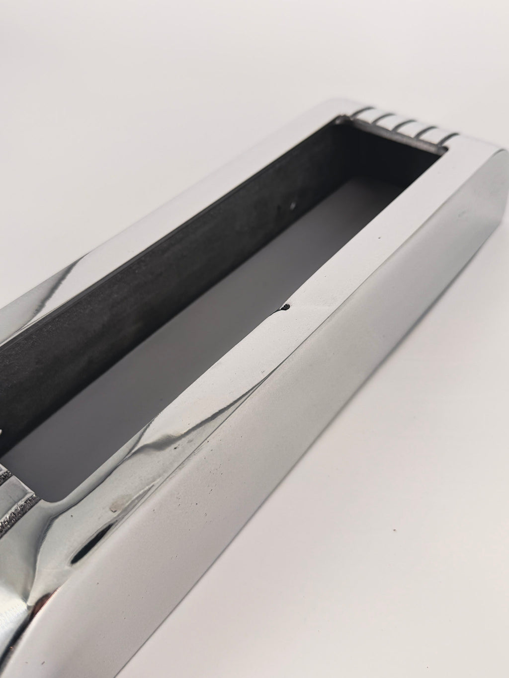 Studio Seconds Retro Cast